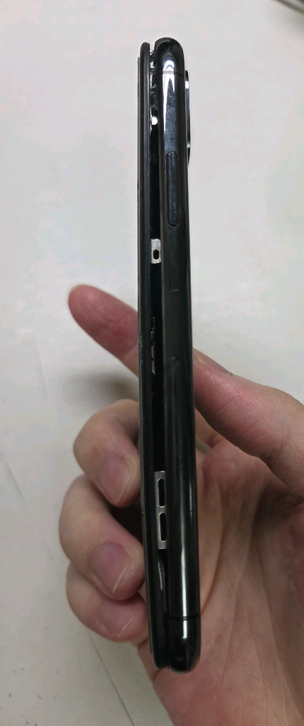 아이폰 X 256GB 액정파손--6