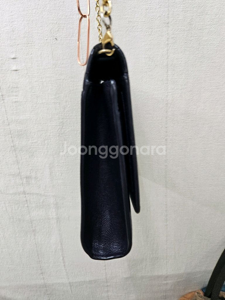 헤지스 체인크로스백 겸 클러치백--3