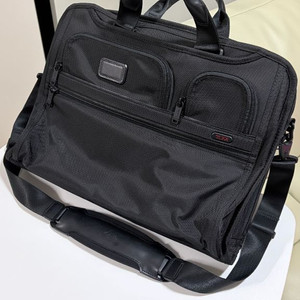 투미 알파 랩탑 브리프 케이스