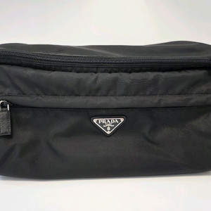 프라다 바이커백 블랙 라지(단종제품/명품감정서있음)