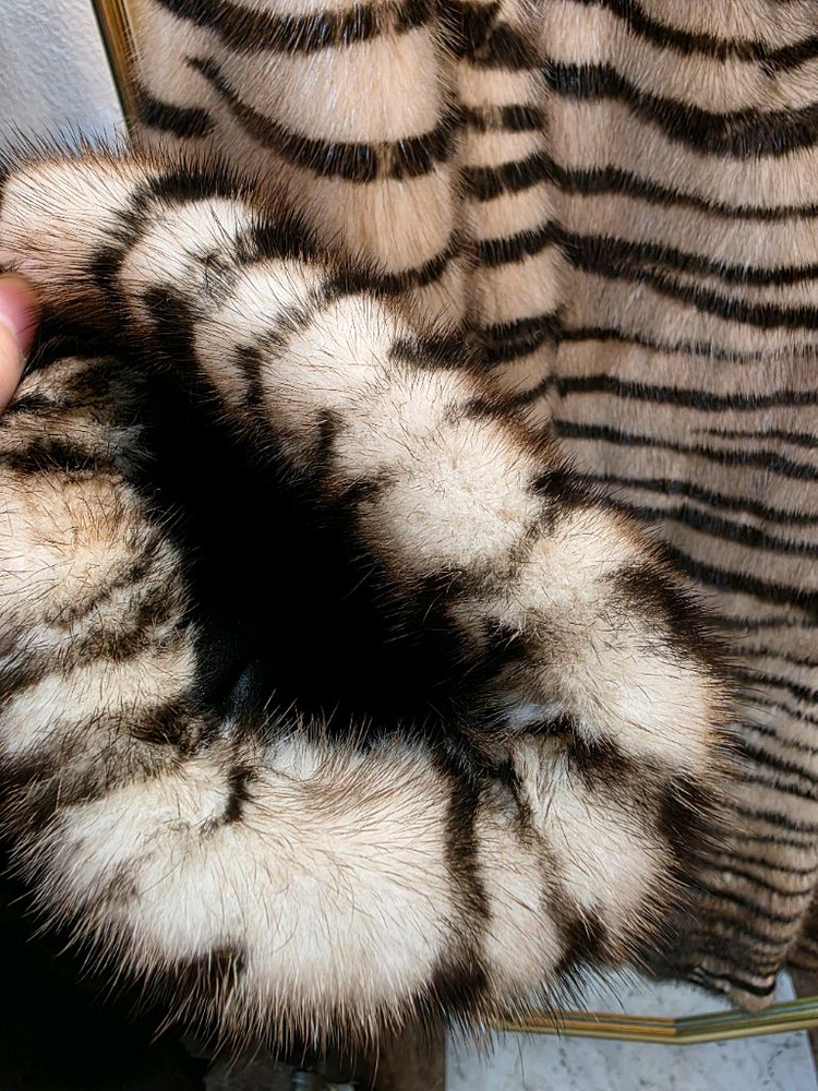 세일 최고급 진도모피 휘메일 밍크코트--2