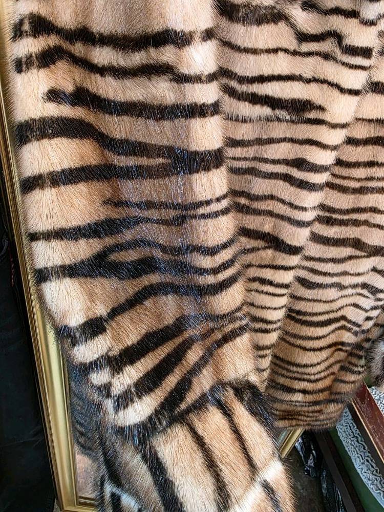 세일 최고급 진도모피 휘메일 밍크코트--3