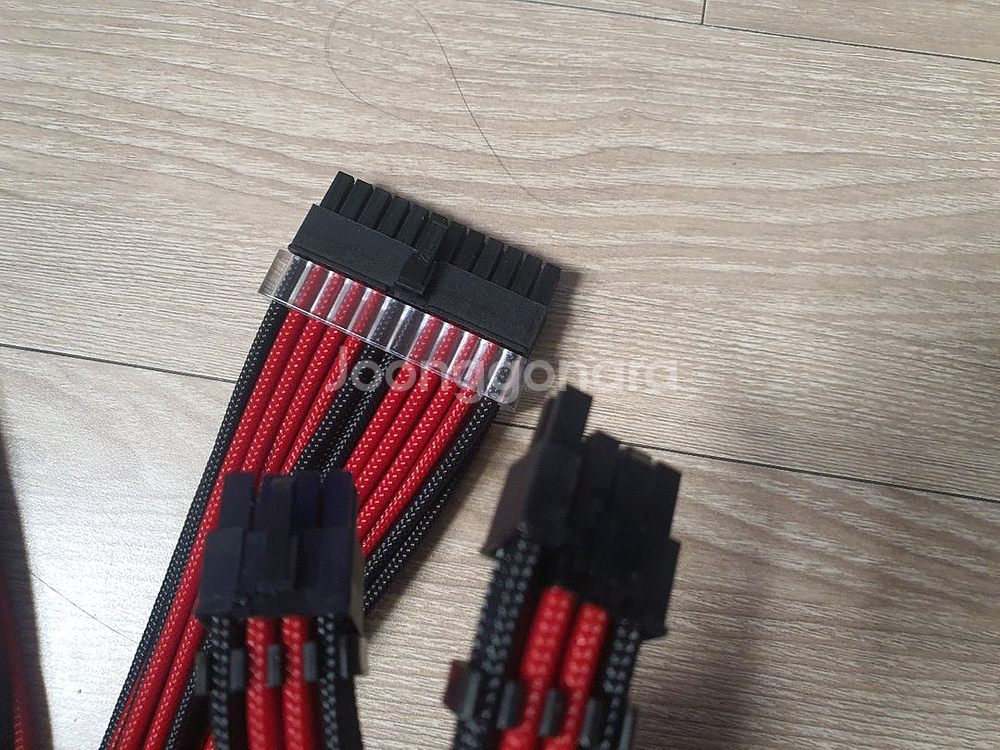 슬리빙 케이블 판매합니다.--1