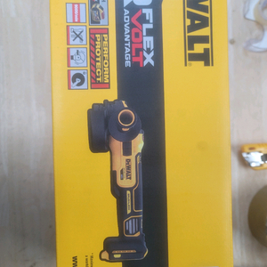 디월트 속도조절 그라인더 DCG409VSN