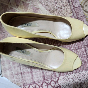 프라다 여성 플랫슈즈 37사이즈