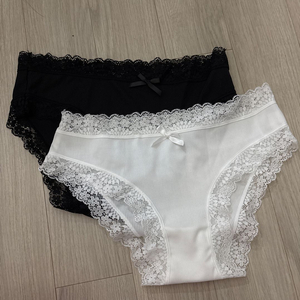 여성 레이스 언더웨어, 착샷 ㅇ