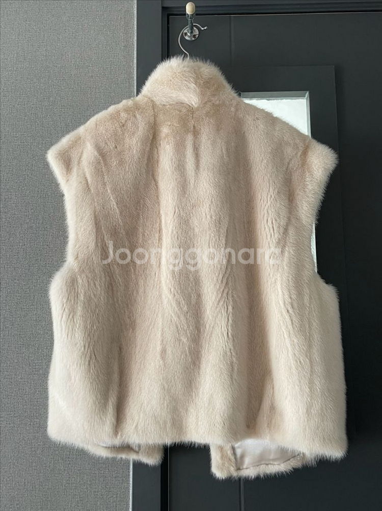 g studio 밍크베스트 (55-66) 주말까지만--2