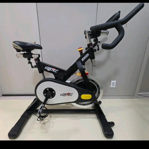 보텍 스피닝바이크 M900N 실내 자전거