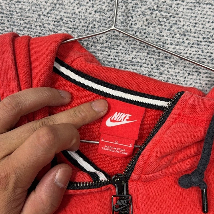 나이키 레드 로고 사이드 포켓 후드 집업 LG--4