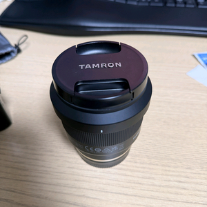 탐론 35mm F2.8 Di III FE 소니 E마운트 렌즈 팝니다