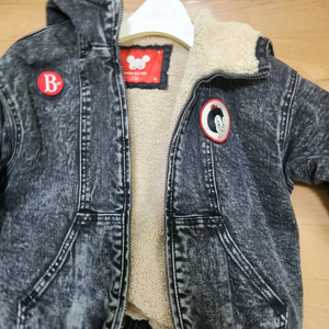 베베드피노 겨울 데님점퍼 팝니다