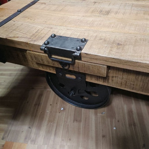 인더스트리얼 트롤리 태이블