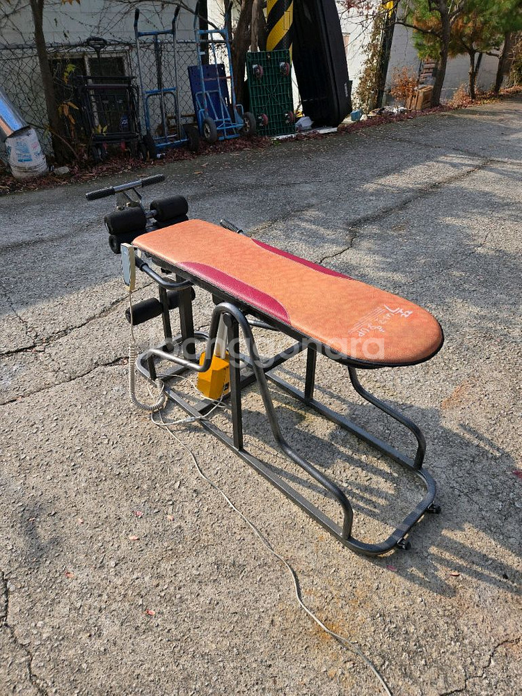 자동 똑바로 업 거꾸리 전동 운동기구--1