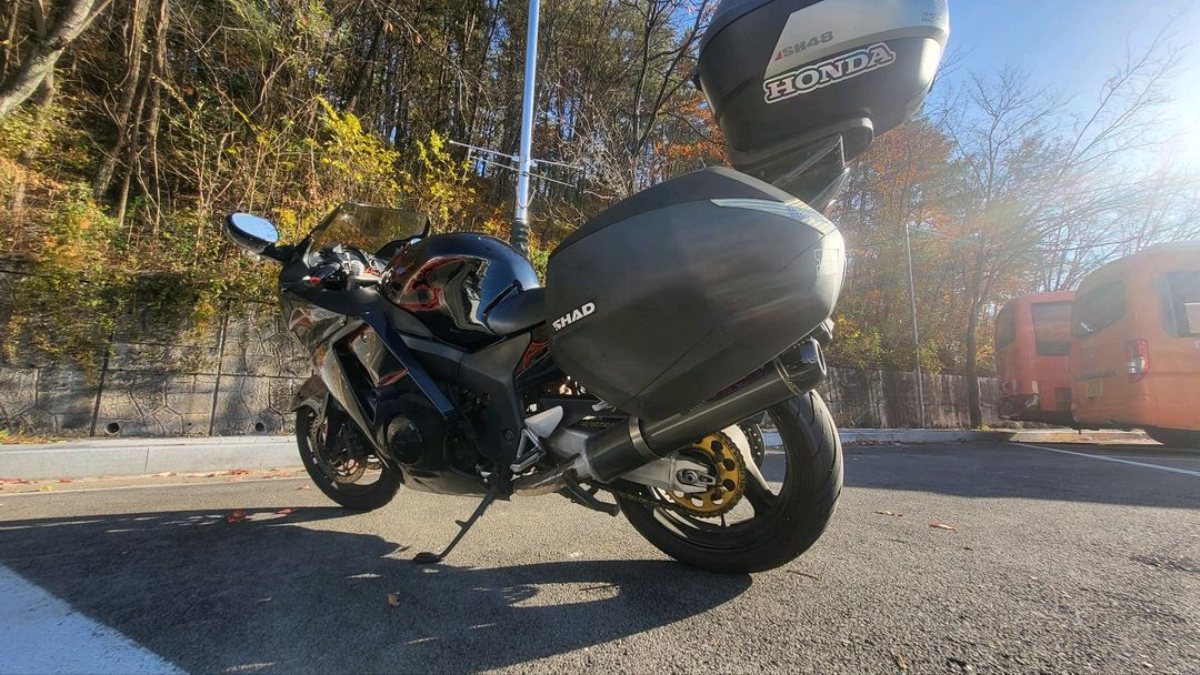 혼다 CBR1100XX 블랙버드--7