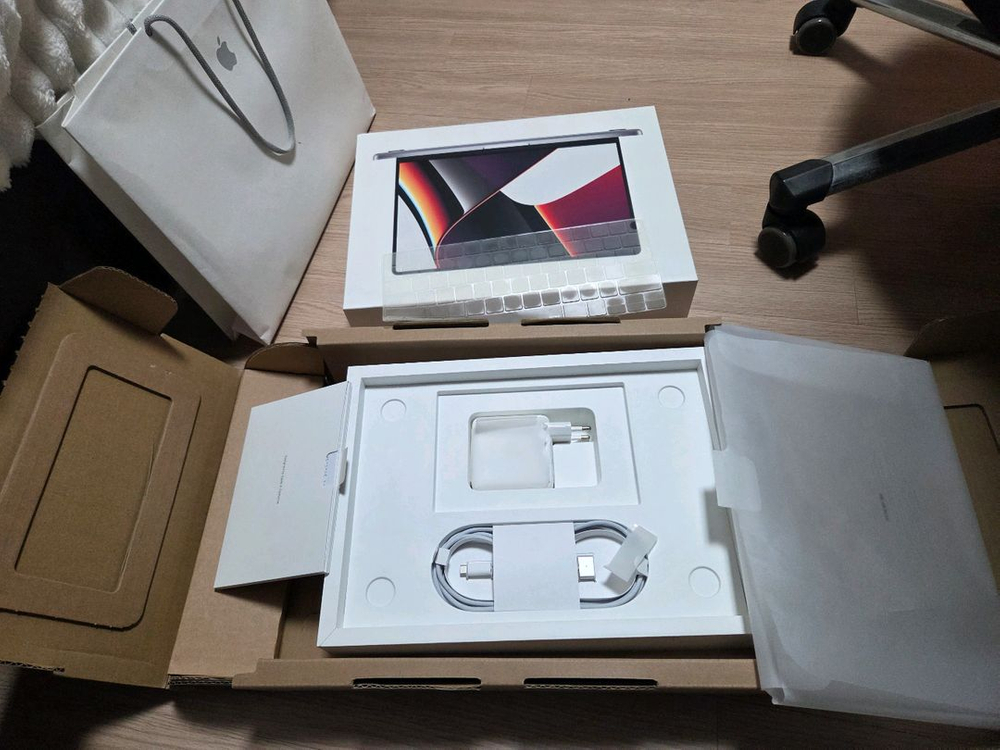 맥북프로 M1 14인치 16G 512G 스그 풀박--3