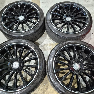 W213 벤츠E클래스용 마차 19인치 휠타이어 판매합니다 이미지