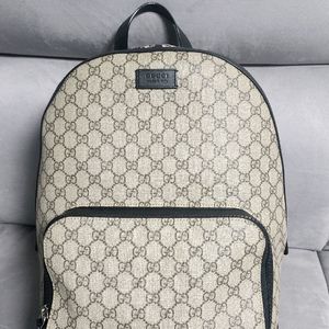 구찌 GG 캔버스 백팩