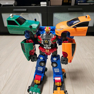 헬로카봇 로드세이버 판매합니다.