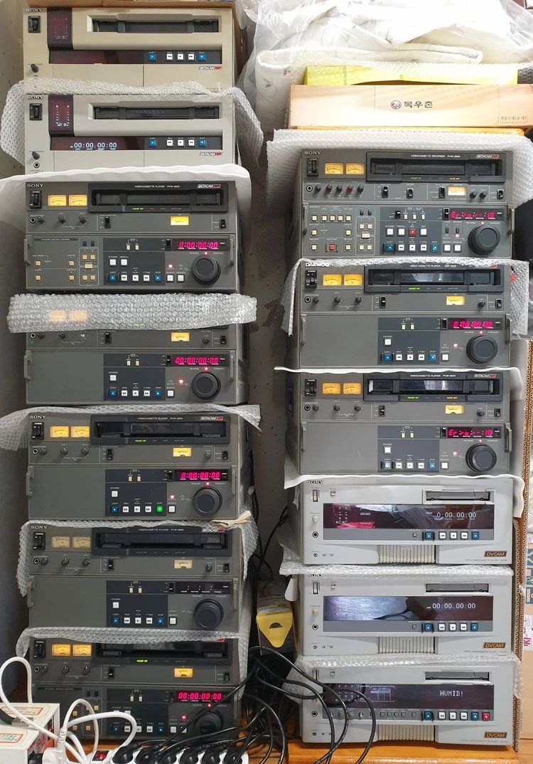 베타캠, DVCAM 방송장비(편집기) DSR-60, DSR-80 베타캄UVW-1600, PVW-2650, PVW- 이미지