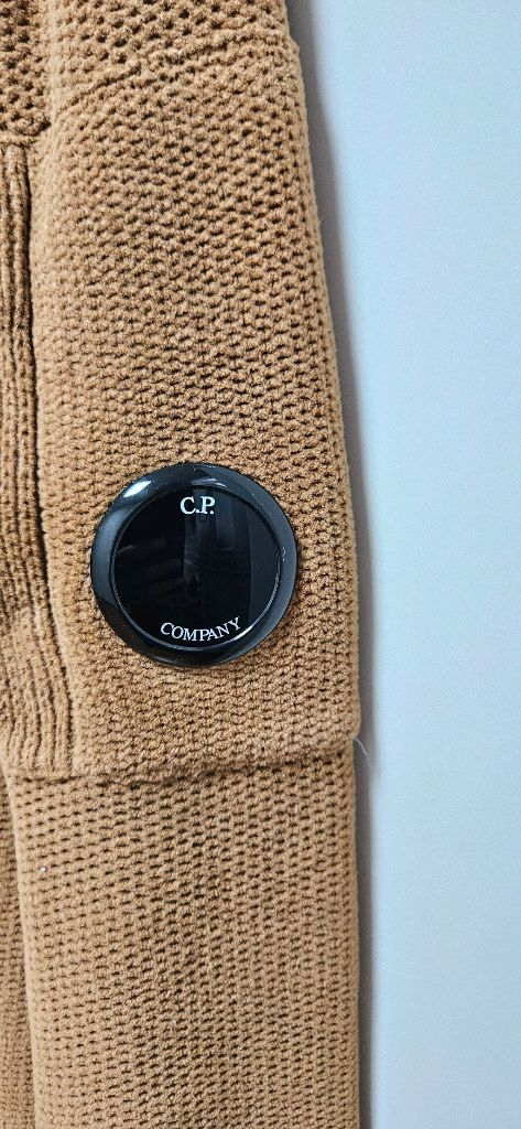 CP컴퍼니 니트 스웨터--3