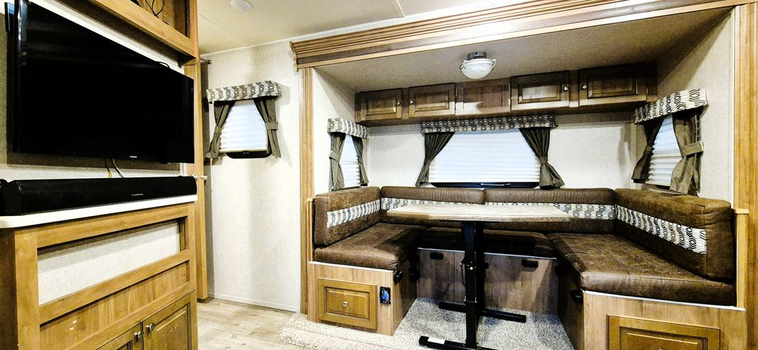 락우드 미니 라이트 2506S 카라반 / 2200만원 / 초저렴!! 정박용!! 이동 용이!! 이미지