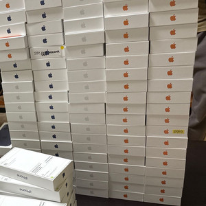 비싸게삽니다!! 아이폰17프로 17프로맥스 미개봉 비싸게삽니다