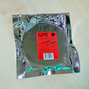 디피알라이브- IS ANYBODY OUT THERE? 이미지