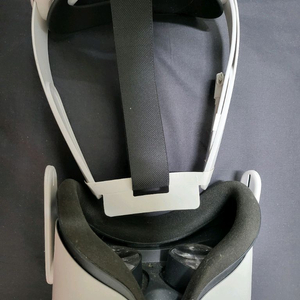 메타퀘스트2 64g+보조배터리키트