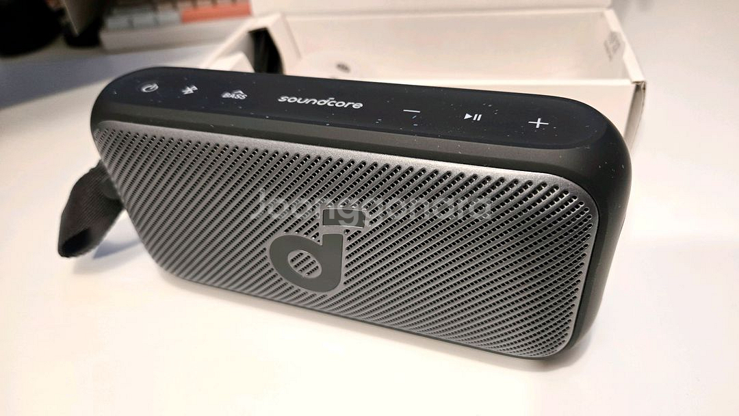 앤커 사운드코어 모션 300 블루투스 스피커 (LDAC / IPX7 생활 방수)--1