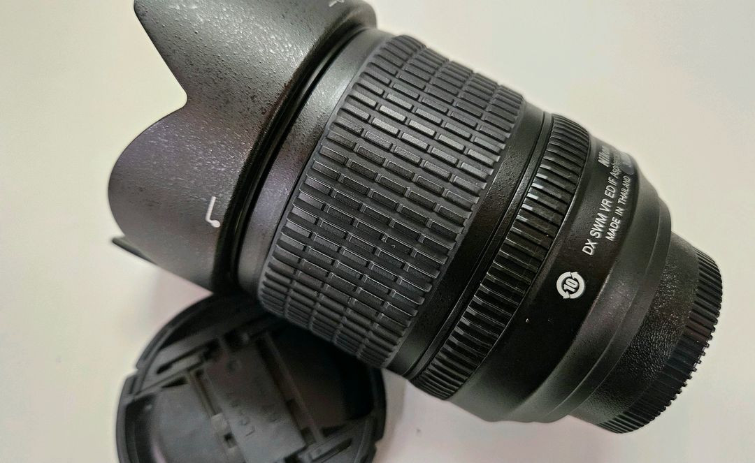 니콘 AF-S DX 18-105mm F3.5-5.6G 크롭번들렌즈--2