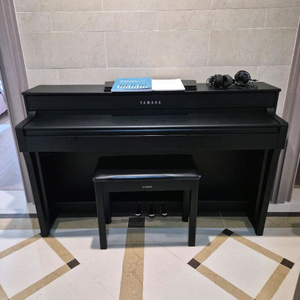 야마하 디지털 피아노 CLP-635 상태 최상급