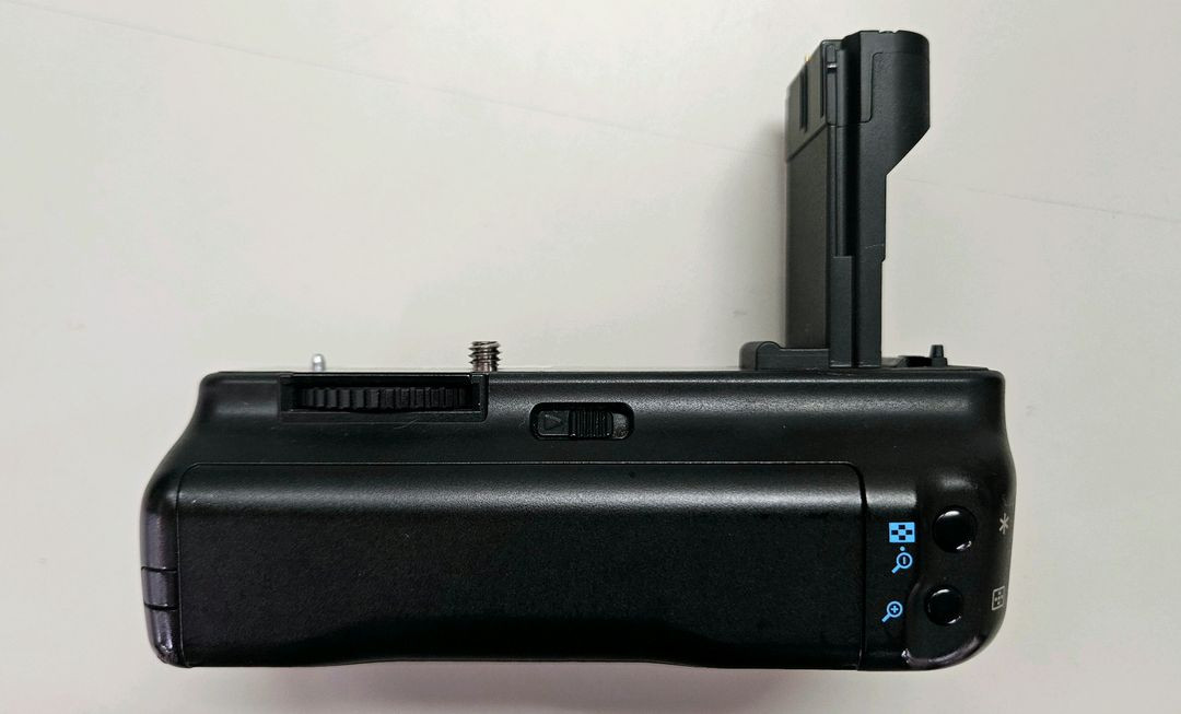 캐논 50D 40D 정품 세로그립 Canon BG-E2n 배터리그립--1