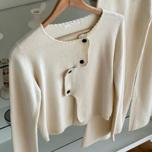 츄니토리 니트 셋업 세트 아이보리