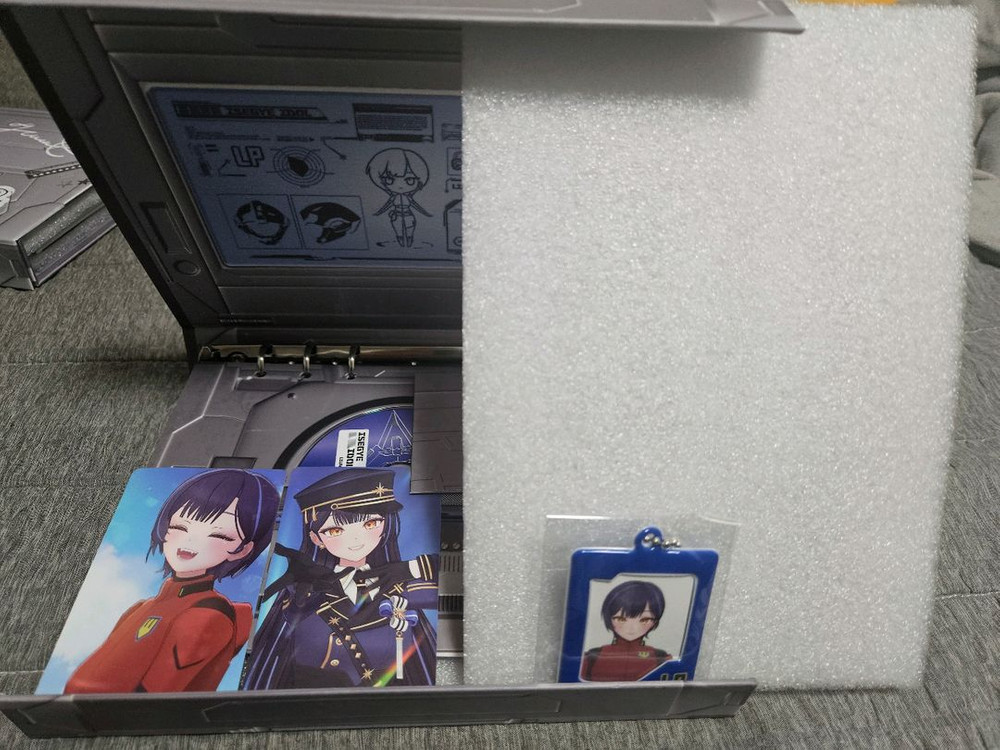 이세계아이돌 이세돌 Be My Light 엘범 및 포카 판매합니다--3