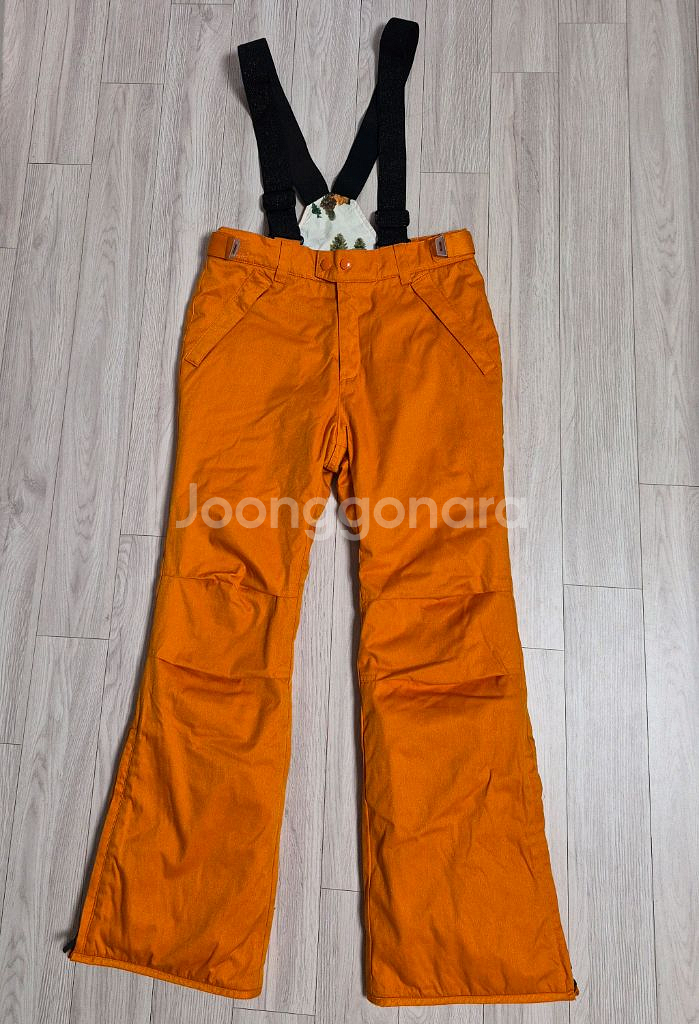 베네통 스키바지. 눈썰매바지. 155--0