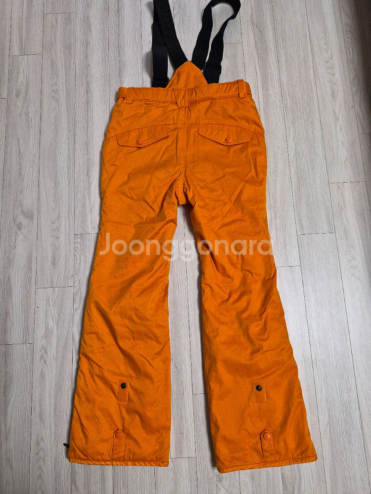 베네통 스키바지. 눈썰매바지. 155--1