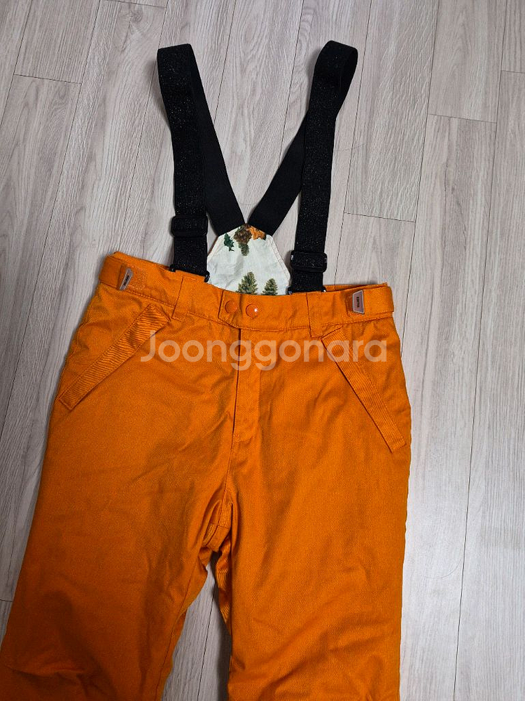 베네통 스키바지. 눈썰매바지. 155--3