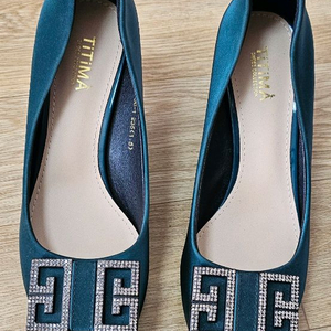 티티마 펌프스 하이힐