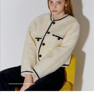 오프닝선샤인 트위드 자켓 (두께감o)