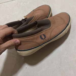 꼼데가르송X프레드페리 스니커스