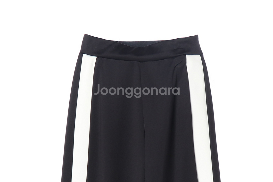 (새상품)[XS]자라 새틴 블랙 배색 와이드 밴딩 바지 팬츠--1