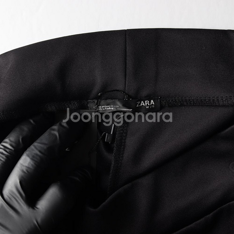 (새상품)[XS]자라 새틴 블랙 배색 와이드 밴딩 바지 팬츠--5