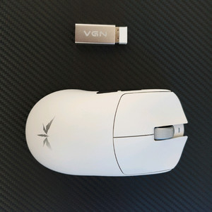 VGN F2 Ultra+ 잠자리 마우스