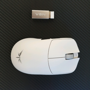 VGN F2 Ultra+ 잠자리 마우스