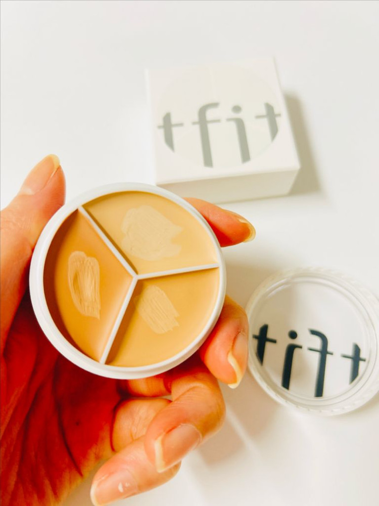 여성 베이스 화장품 일괄판매(포니이펙트,어뮤즈,어퓨,루나,티핏 이미지