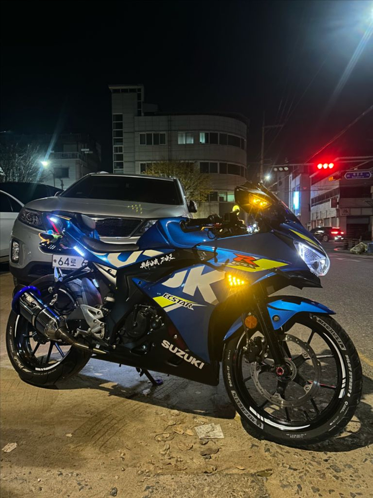 스즈키 GSX R125 요시무라 텐알미러 지엑알 18년식 경북 경주 포항 울산 영천 대구 부산 개인 이미지