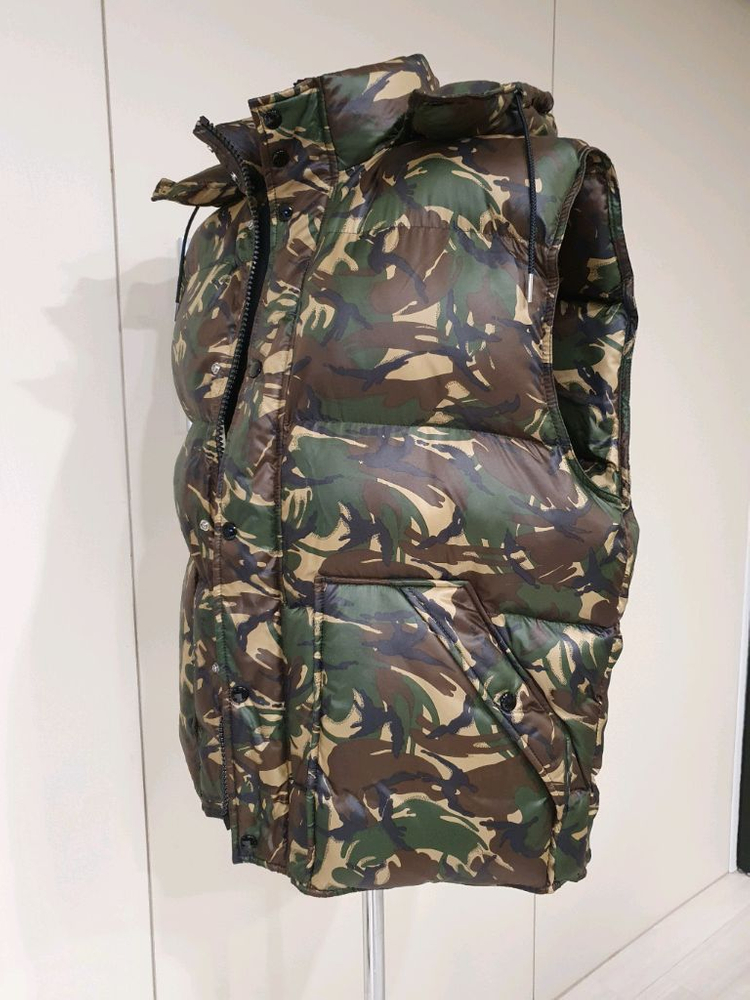 정품 셀린느 카모 후드 패딩 조끼--5