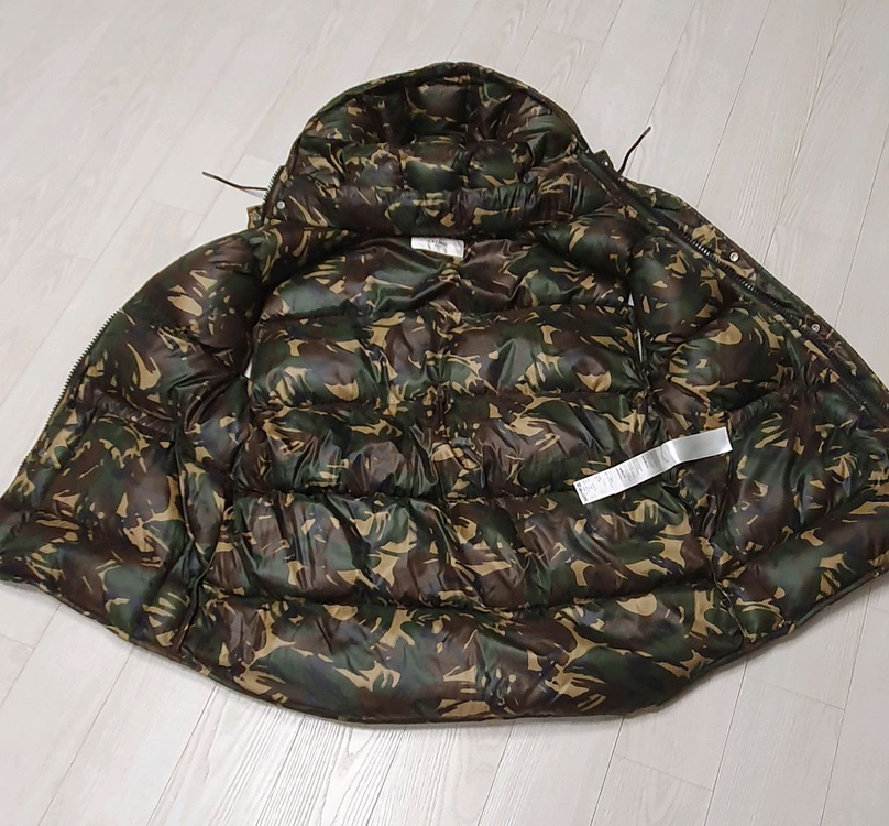 정품 셀린느 카모 후드 패딩 조끼--6