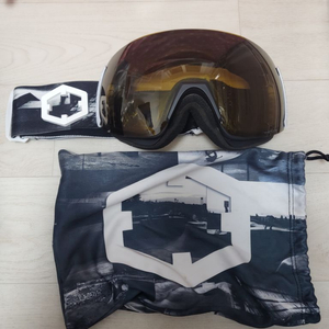 스키 스노우보드 아웃오브 고글 팝니다