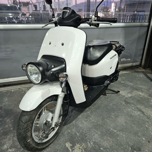 혼다 벤리 110 스쿠터